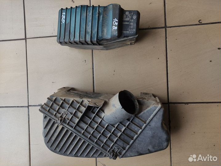 Корпус воздушного фильтра Renault Laguna I