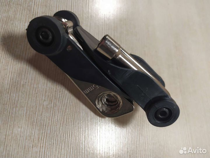 Мультитул для велосипеда: Набор ключей: шестигранн