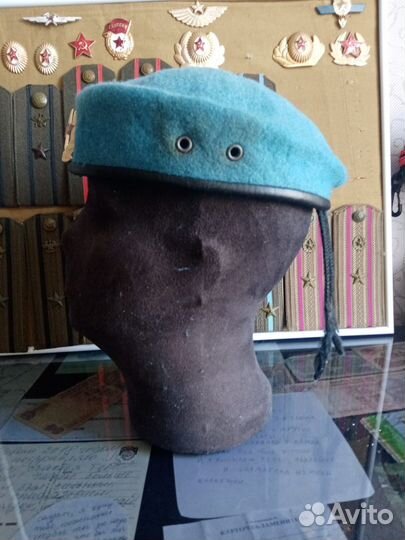 Берет голубой