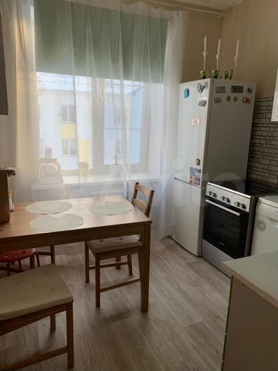 4-к. квартира, 73 м², 4/4 эт.