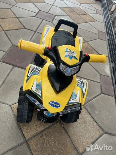 Машинка каталка с сигналом