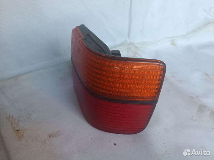 Фонарь задний vw vento