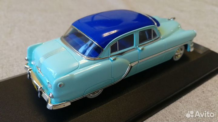 Модели автомобилей производства Premium X 1/43