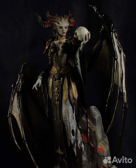 Коллекционная фигура Лилит из Diablo 4