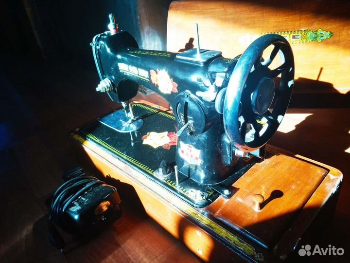 Швейная машина в идеале электро/Читаем.Описание.&