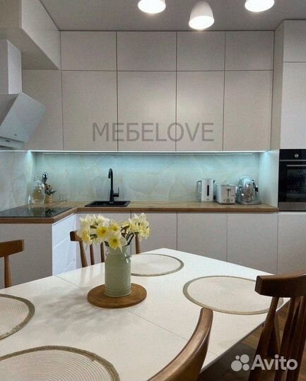 Кухонный гарнитур на заказ с техникой