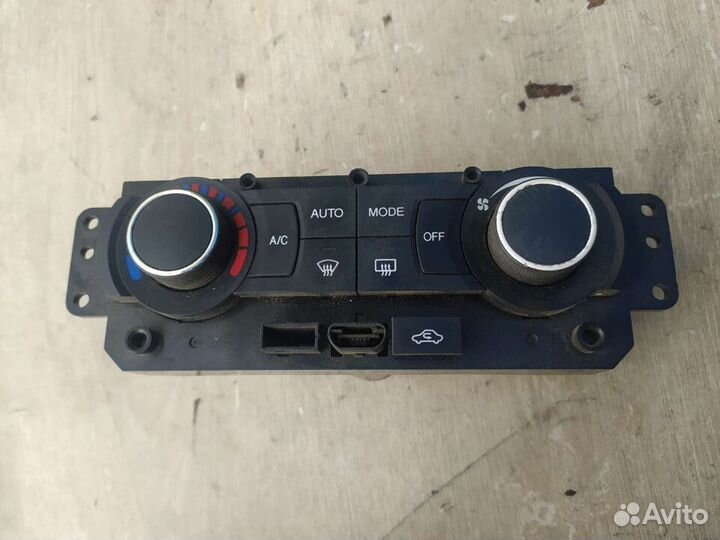 Блок управления климатом Chevrolet Epica