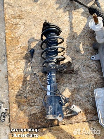 Стойка амортизатора передняя Hyundai Tucson 3