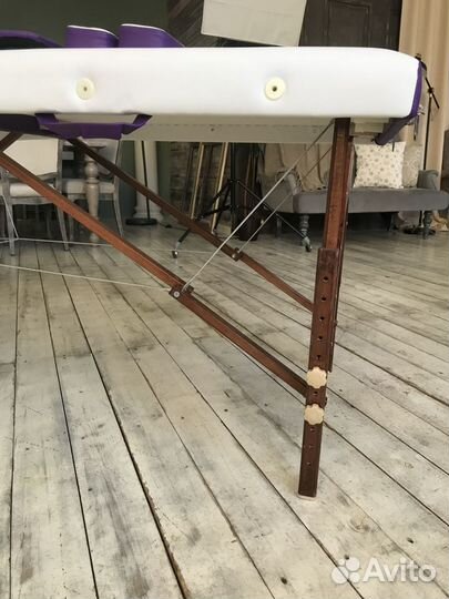 Массажный стол с регулировкой высоты