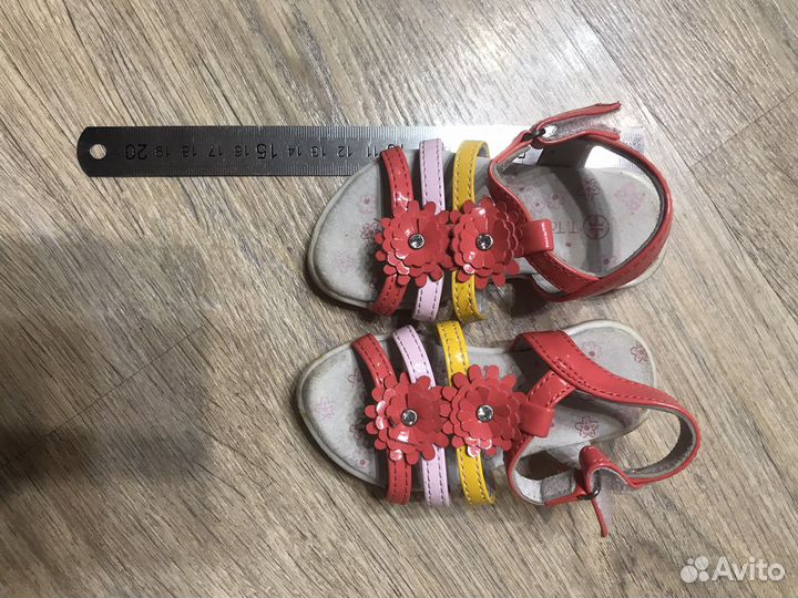 Сандали для девочки