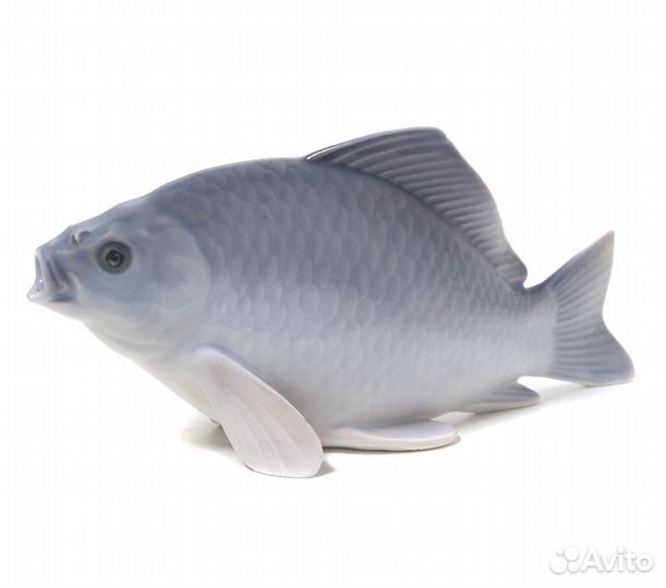 Фарфоровая фигура 