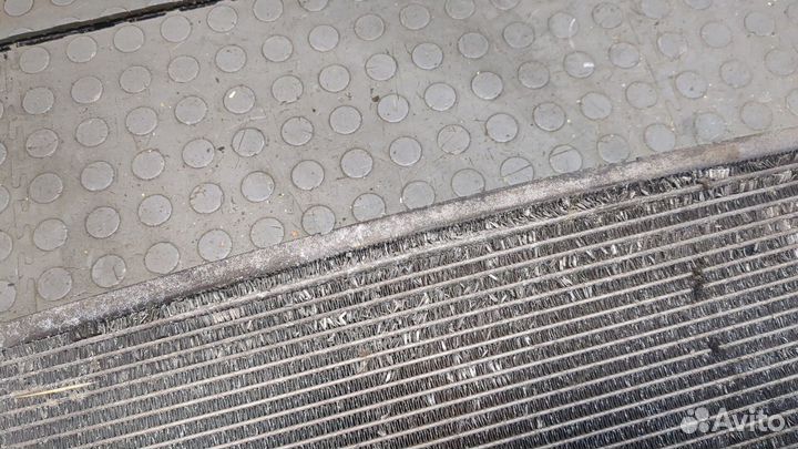 Радиатор охлаждения двигателя Hyundai Santa Fe, 2011