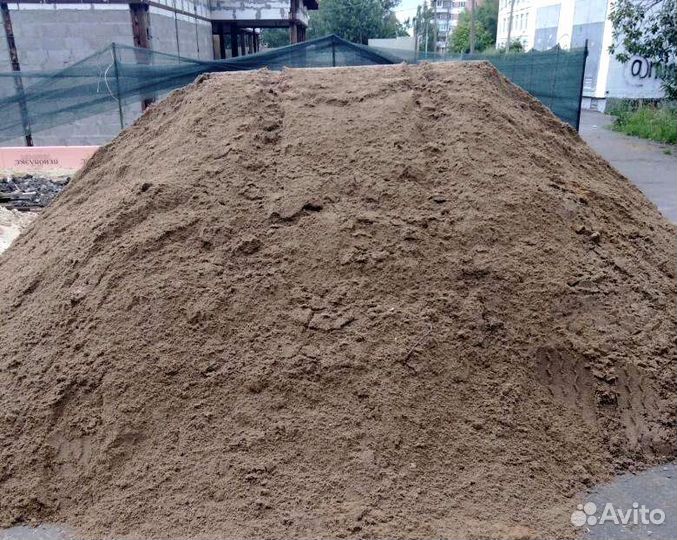 Песок строительный в наличии с доставкой