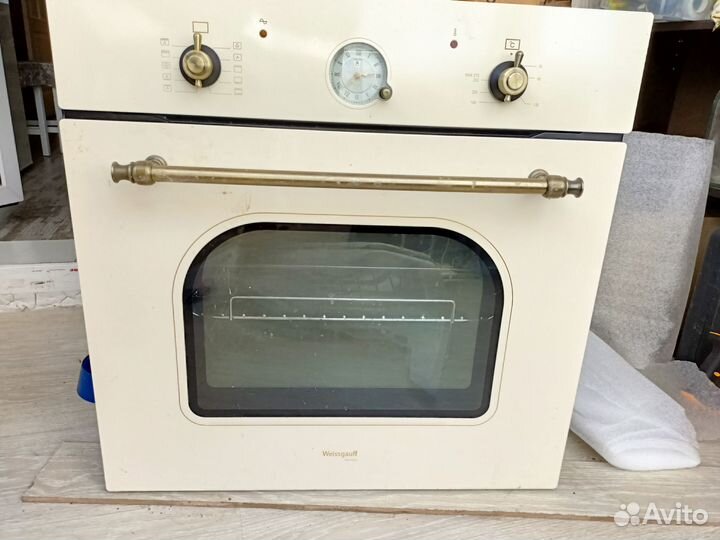 Духовой шкаф