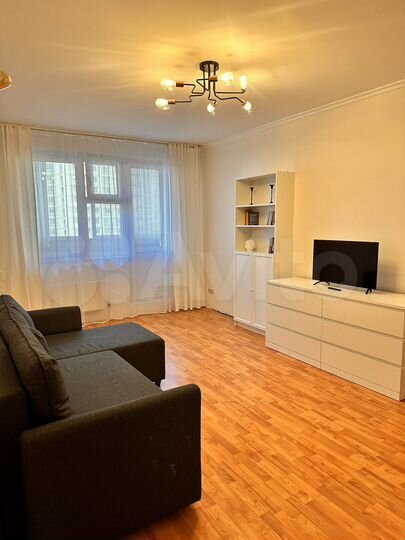 2-к. квартира, 58,8 м², 7/25 эт.