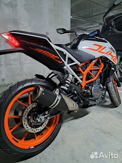 KTM duke 390