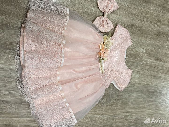 Платье праздничное