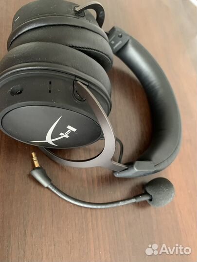 Беспроводные наушники hyperx