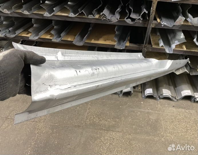 Порог левый Renault Kangoo 1997-2008 (Polcar)