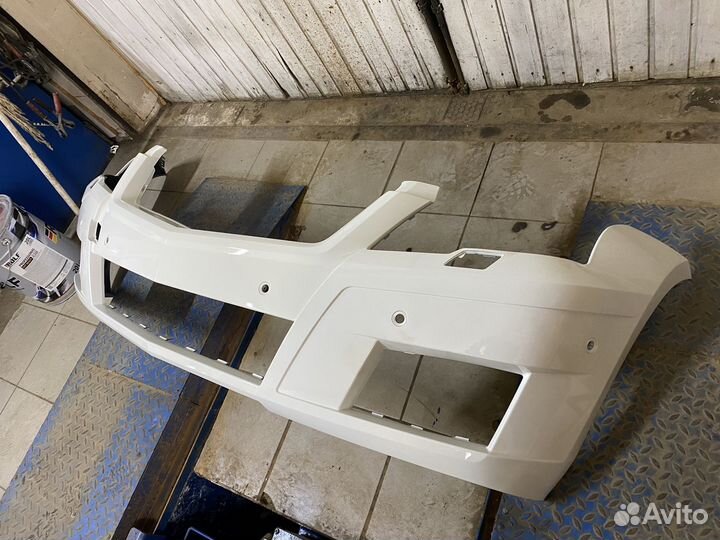 Бампер на мердселц GLK новый в цвет