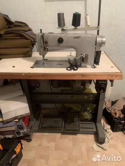 Швейная машина