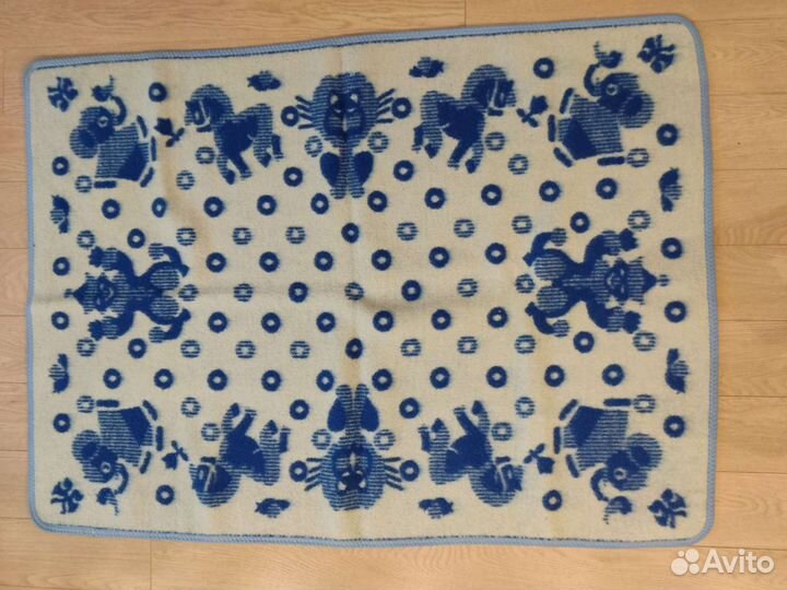 Детское одеяло в кроватку