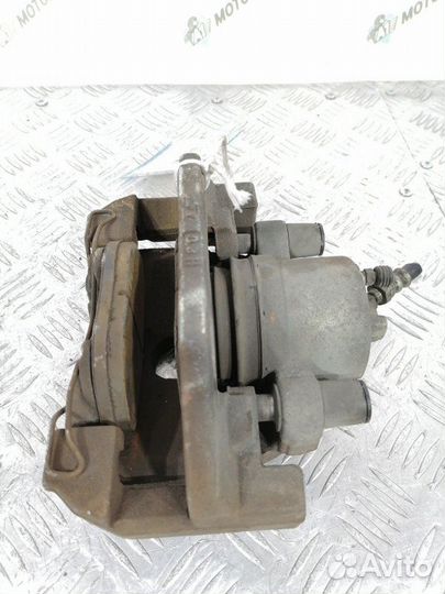 Суппорт передний левый Mazda Premacy cwefw