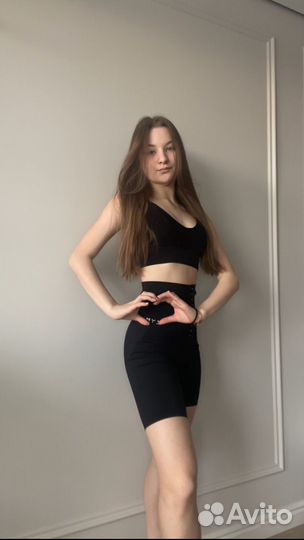 Велосипедки и топ для танцев и спорта