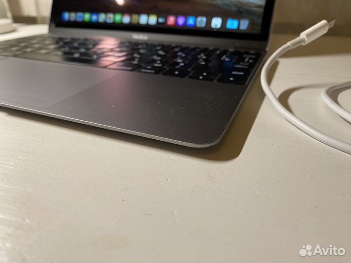 Apple macbook 12 retina