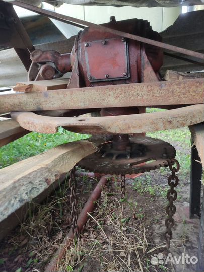 Ботвоудалитель