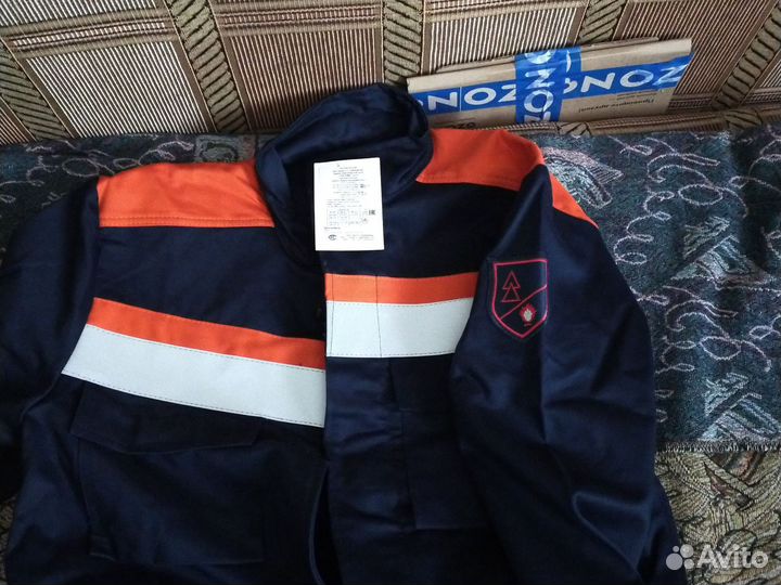 Спецодежда,только куртка