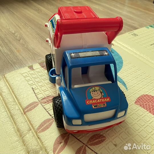 Спасательная машинка Wader