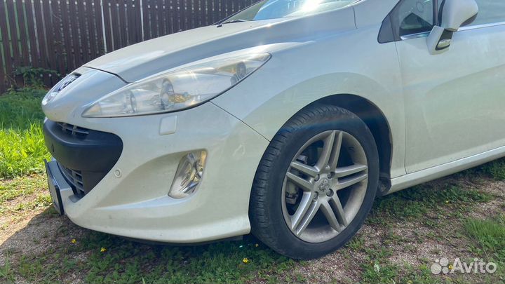 Peugeot 308 1.6 AT, 2011, 130 000 км