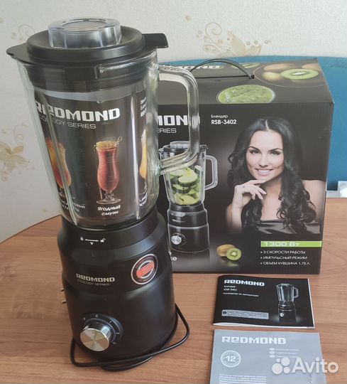 Блендер Redmond RSB-3402