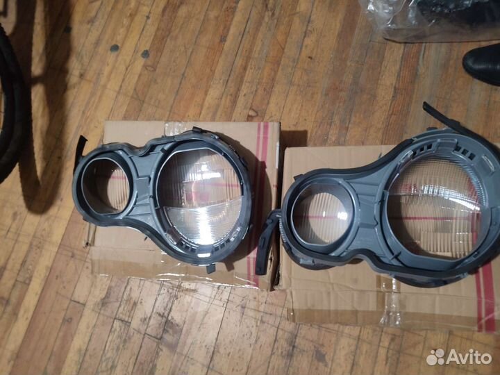 Стекло (рассеиватель) фары mercedes W210 1995-1998