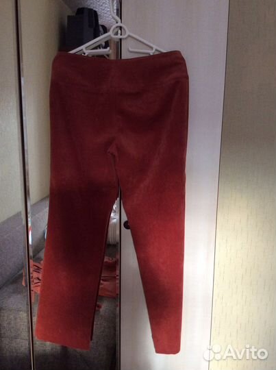 Костюм женский с брюками р.48