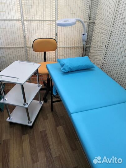 Кушетка косметолога массажный стол 180/60 голубая