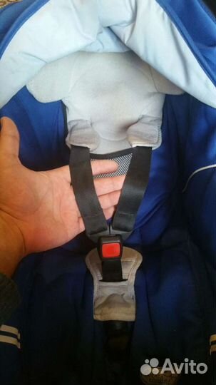 Автокресло Bebe Confort Creatis Fix