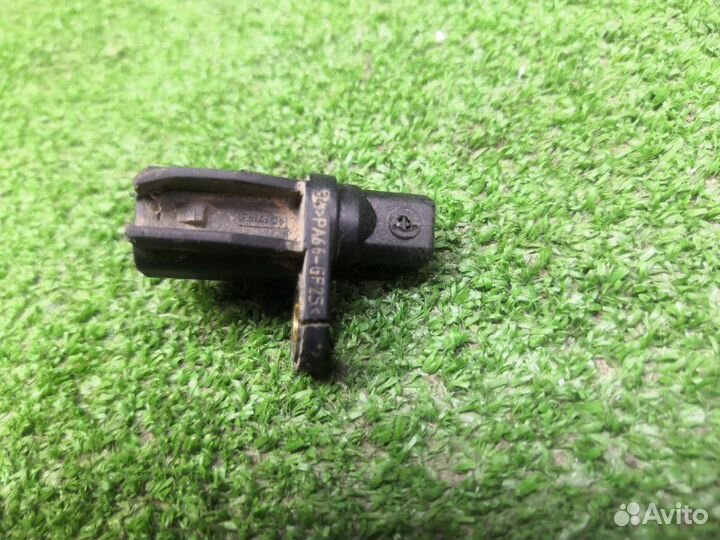 Датчик abs задний Ford Focus 3