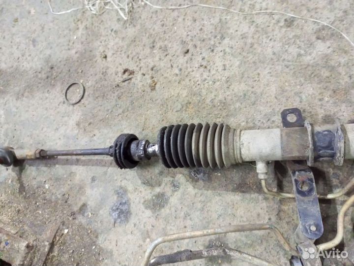 Рулевая рейка primera p11