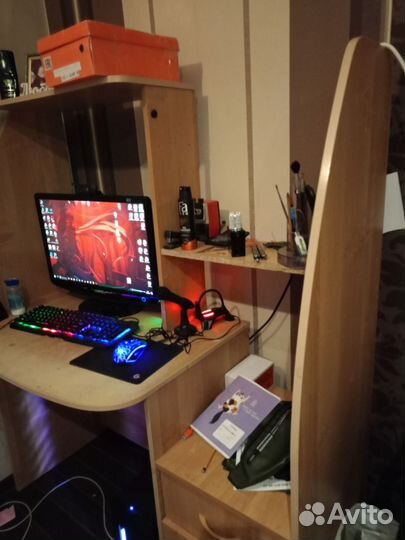 Компьютерный стол бу