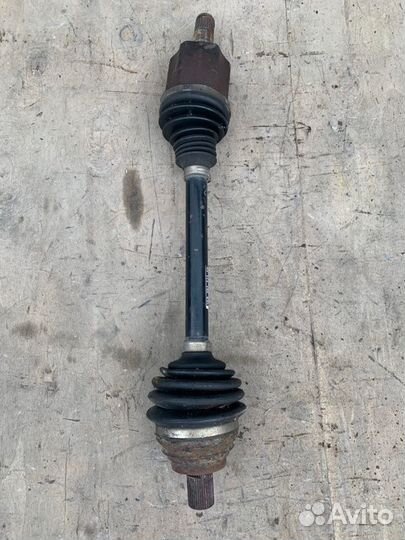 Привод передний левый Volkswagen Jetta 5 2.0 BVY