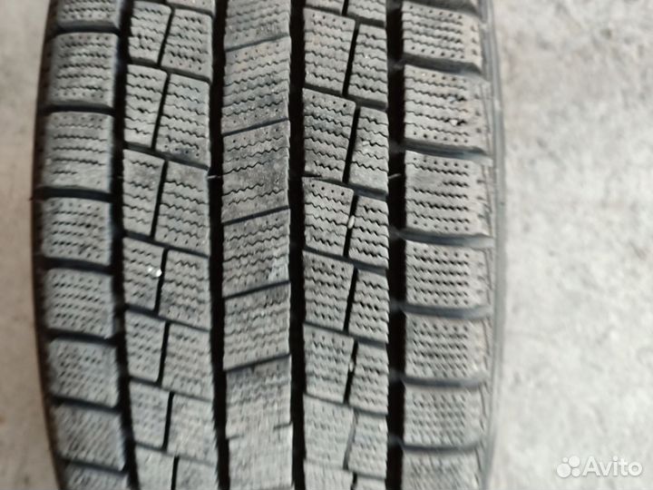 Goform W705 215/60 R17 96T