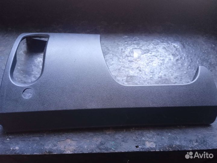 Подрулевая крышка калина 2