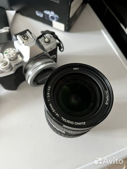 Olympus om d e m10 mark iii +2 обьектива