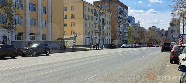 Офис, 100 м²с отдельным входом в центре города