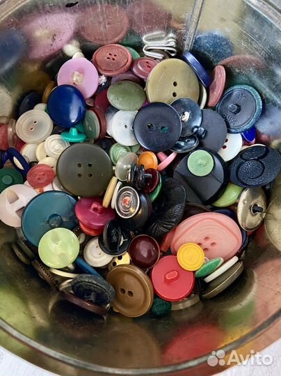 Пуговицы в шкатулке СССР