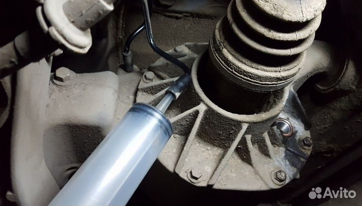 Замена масла в зад.редукт.BMW 3-er V Рест.2008-13