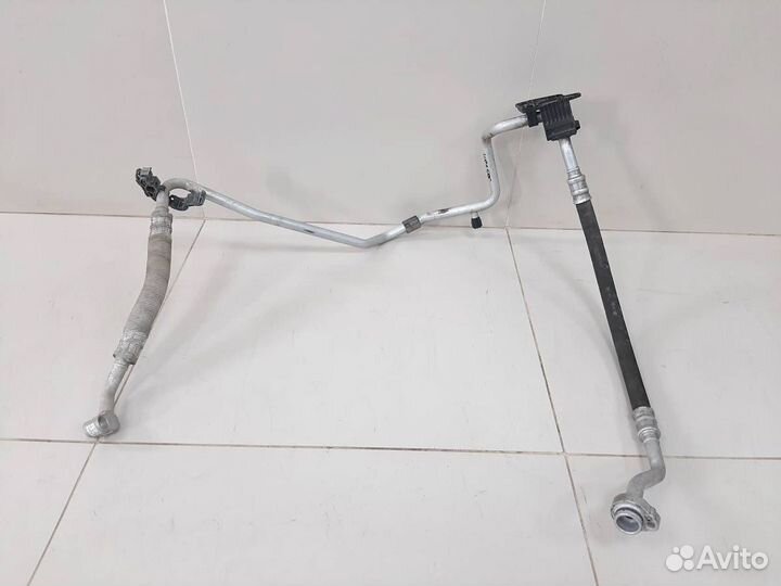 Трубка кондиционера Volkswagen Tiguan 5N2 2011-201