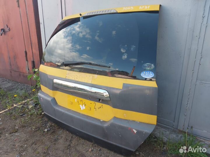 Крышка багажника Nissan X-Trail T31